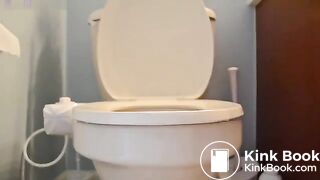 ... Pooping Massive Logs