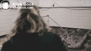 Movie scene: K!dnapped girl shits herself.