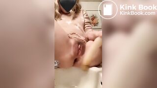 Anal shit in the sink
