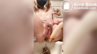 Anal shit in the sink