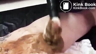 Scat handjob - scat porn
