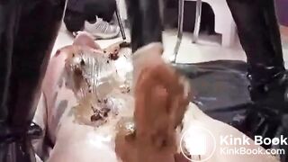 Scat handjob - scat porn