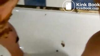 Another great scat masturbation
