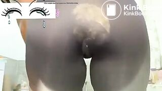 Thick Ebony Panty Poop in Leggings Shorts