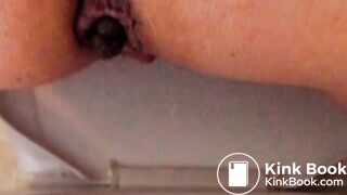 Love when boys watch me pooping <3