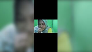 HIJAB DIARRHEA FART PT2