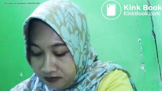 HIJAB DIARRHEA FART PT2