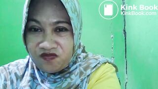 HIJAB DIARRHEA FART PT2