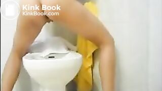 Young teen girl shit in bidet.