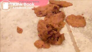 Shorts poop - video 8