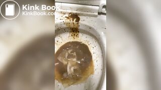 girl diarrhea selfie - video 5