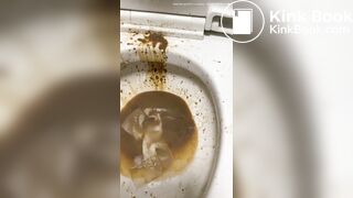 girl diarrhea selfie - video 5