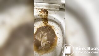 girl diarrhea selfie - video 5