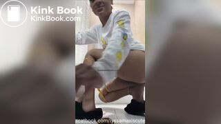 sexy scat girl - video 21