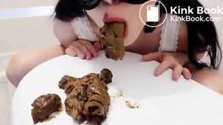 Messy girl - video 12