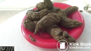 She prepare a nice breakfast for you