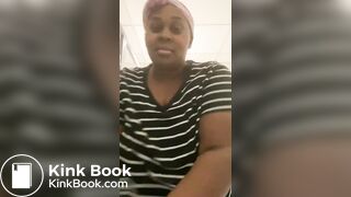 She In the Gym and she needs to SHIT