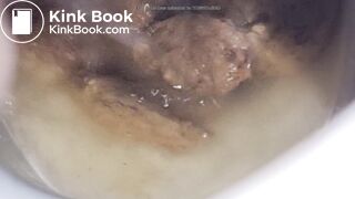 Girl Pooping & Farting Public