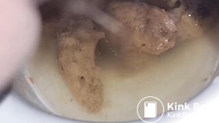Girl Pooping & Farting Public