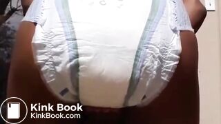 Ebony Girl huge mess in diaper