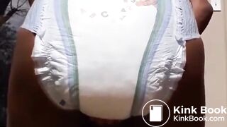 Ebony Girl huge mess in diaper