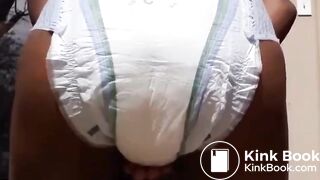 Ebony Girl huge mess in diaper