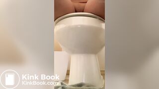 Sutle fart and poop
