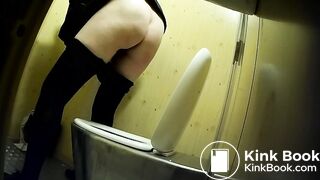 SPYCAM OF GIRL TOILET DIARRHEA