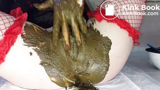 Completely covered in shit part 1