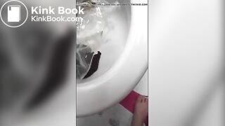 Rubbing, pooping & Pumps, Oh my.