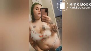 The hottest chubby girl shows herself in all her glory