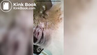 Pooping - video 440