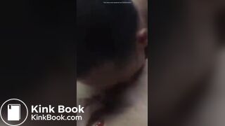 Up mặt vào lồn vét máng