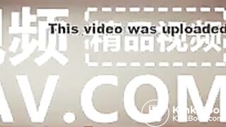 chinese girl poop in toilet - video 16