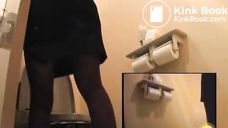 Asian girl pooping compilation