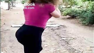 girl pooping - video 178