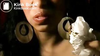 Latina Big Ass Shitting