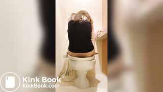 japanese girl pissing and pooping