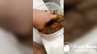 White bbw scat smear - video 2