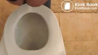 girl toliet - video 2