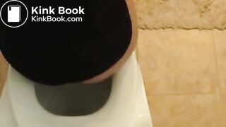 girl toliet - video 2