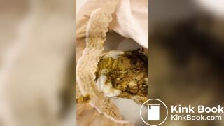 I found a 1eaked woman’s pants & pad