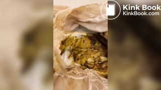 I found a 1eaked woman’s pants & pad