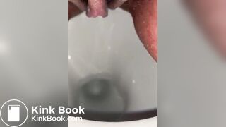 Sloppy shit in toilet
