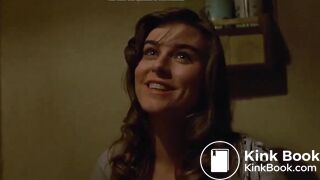 Girl Peeing Scene : Psycho III