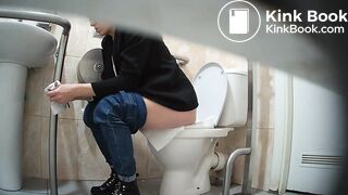 shitting - video 184