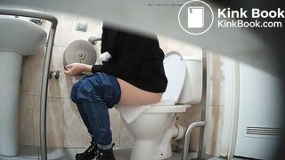 shitting - video 184
