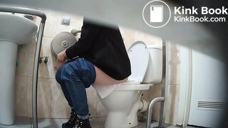 shitting - video 184