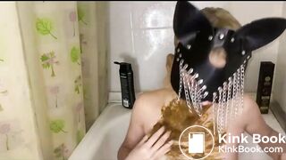 chew and smear in mask hottie