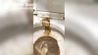 girl diarrhea selfie - video 3
